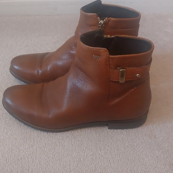 WOJAS, Size 7/European 38 Women's Tan Leather Ankle Booties - Picture 7 of 11
